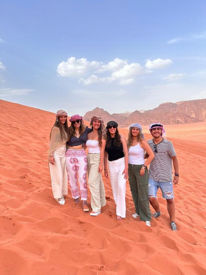 Saleem With Jeep Tour Daire Ram Vadisi Dış mekan fotoğraf